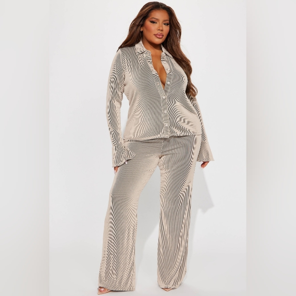 Nikki Ribbed Pant Set - Taupe 1X NWT